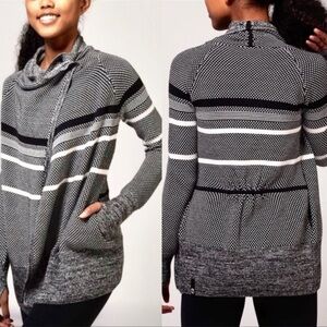 Ivivva Girls Feelin Toasty Black‎ and White Cardigan Sweater Size 7